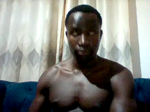 Snapshot of mclntz_bbc chatting on 1, 7, 2026 mclntz bbc online show from 1, 7, 2026
