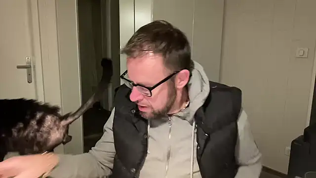 Snapshot of FABIOGLASSES chatting on 15, 1, 2025 FABIOGLASSES online show from 15, 1, 2025