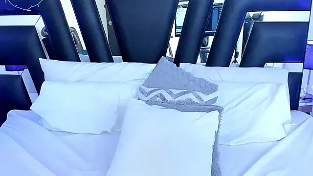 Snapshot of katya_kozlov chatting on 24, 2, 2025 katya kozlov online show from 24, 2, 2025