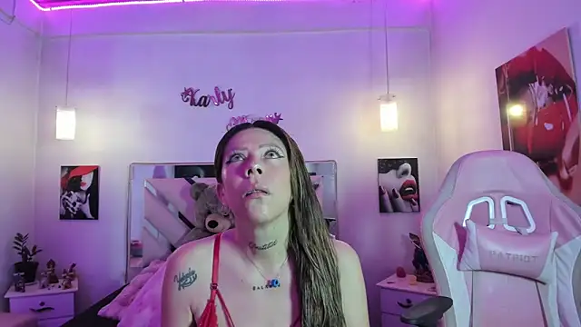 Karly moon online show from 29, 5, 2026