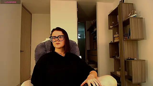 Arya starrk online show from 26, 11, 2025