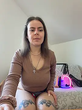 Snapshot of Stoned-baby69 chatting on 4, 5, 2026 Stoned-baby69 online show from 4, 5, 2026