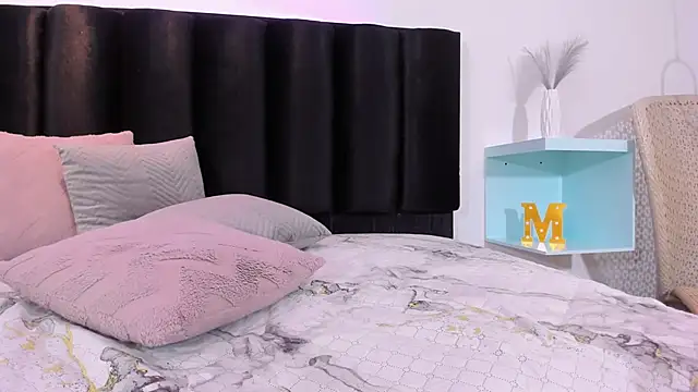 MauraGray online show from 15, 1, 2025