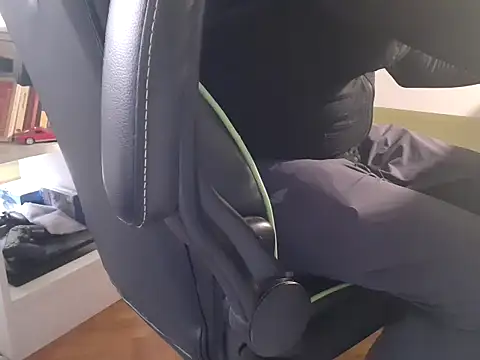 feathersify online show from 4, 2, 2026