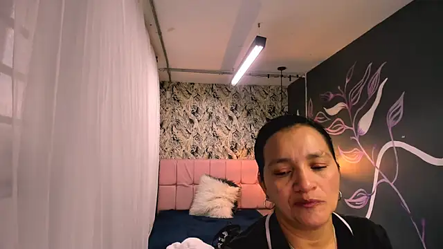 MarilynMiilf  online show from 10, 3, 2025