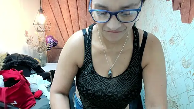 MarilynMiilf  online show from 12, 11, 2025