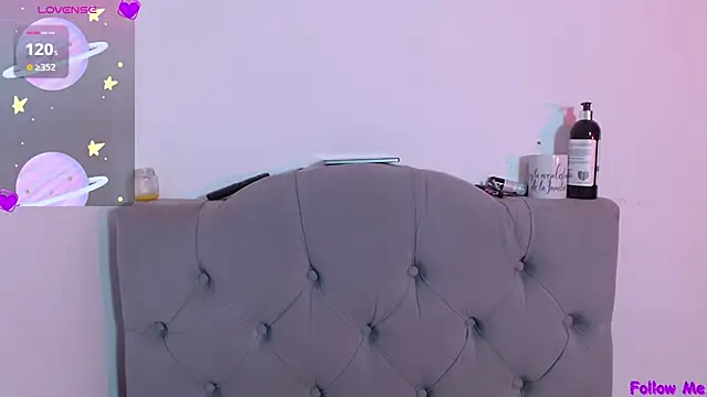 Red-moon1 online show from 28, 1, 2025