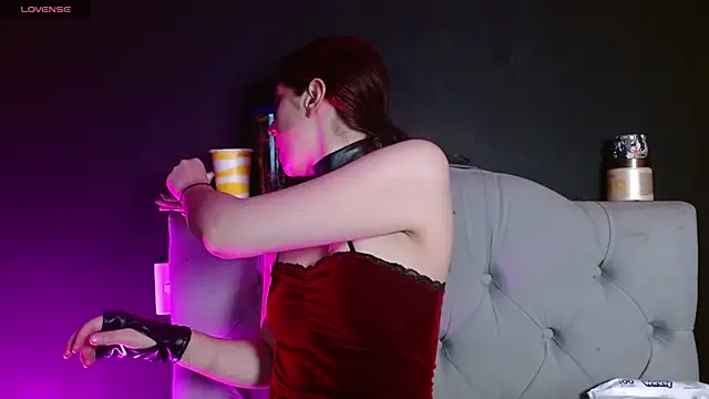 Red-moon1 online show from 15, 2, 2026