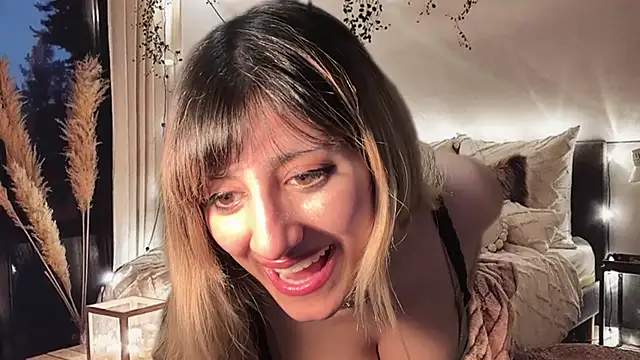 Snapshot of Focal_Humorist99 chatting on 10, 12, 2024 Focal Humorist99 online show from 10, 12, 2024