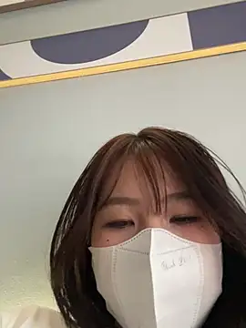 Snapshot of Onee-Chew chatting on 21, 4, 2026 Onee-Chew online show from 21, 4, 2026