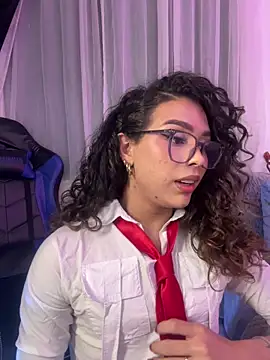 Samantha Bernardo online show from 3, 2, 2026