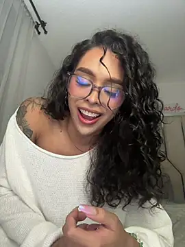 Snapshot of Samantha_Bernardo chatting on 23, 7, 2026 Samantha Bernardo online show from 23, 7, 2026