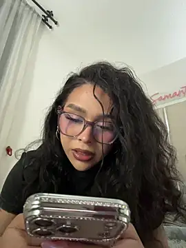 Snapshot of Samantha_Bernardo chatting on 31, 7, 2026 Samantha Bernardo online show from 31, 7, 2026