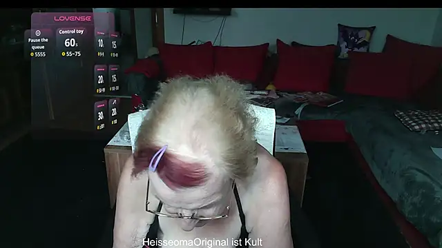 HeisseomaOriginal online show from 22, 7, 2026