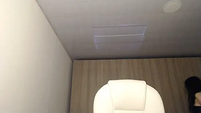 Selene93 online show from 8, 3, 2025