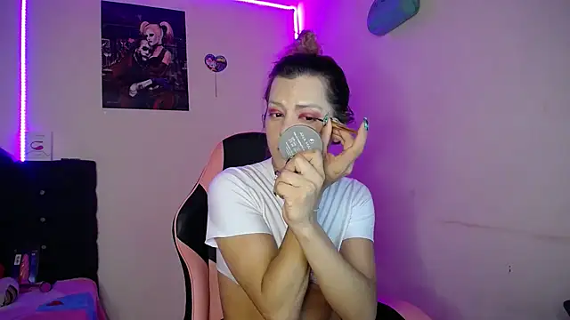 yuliana 19 online show from 26, 11, 2025