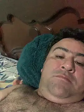 Snapshot of EmilianoGt chatting on 23, 10, 2025 EmilianoGt online show from 23, 10, 2025