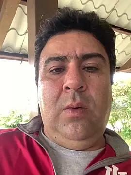 Snapshot of EmilianoGt chatting on 24, 10, 2025 EmilianoGt online show from 24, 10, 2025