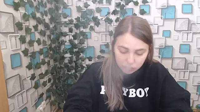 klerkarina online show from 21, 2, 2025