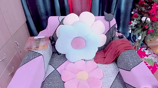 Snapshot of _BABBE_Hii chatting on 24, 1, 2025 BABBE Hii online show from 24, 1, 2025