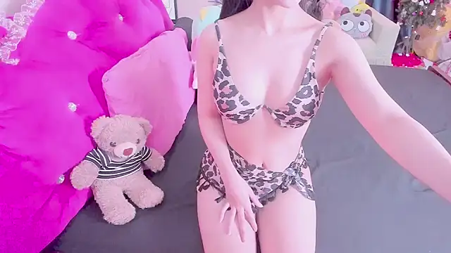 Snapshot of _BABBE_Hii chatting on 17, 3, 2025 BABBE Hii online show from 17, 3, 2025