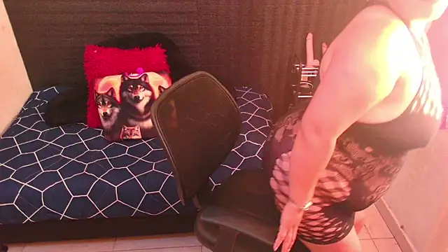 Diana Lozano online show from 28, 1, 2025