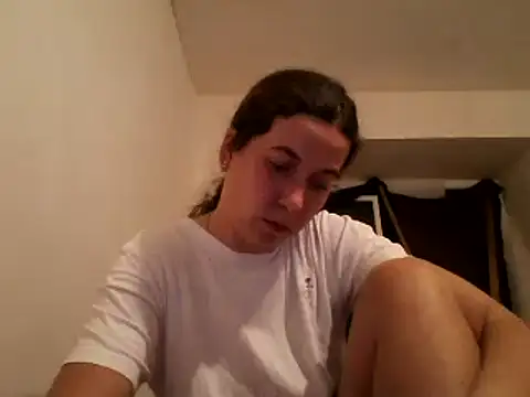 Snapshot of Tamilashaa chatting on 12, 12, 2024 Tamilashaa online show from 12, 12, 2024