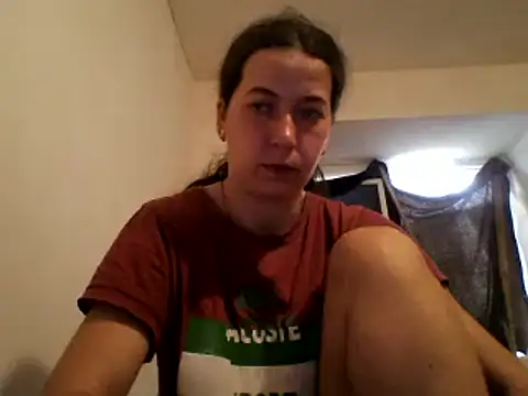 Snapshot of Tamilashaa chatting on 16, 3, 2025 Tamilashaa online show from 16, 3, 2025