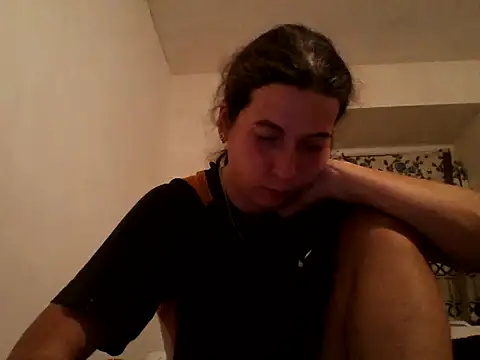 Snapshot of Tamilashaa chatting on 25, 10, 2025 Tamilashaa online show from 25, 10, 2025