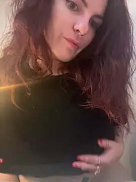 LunaMoongirl online show from 16, 12, 2024