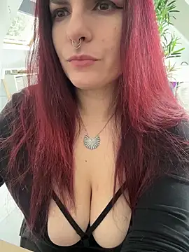 LunaMoongirl online show from 9, 2, 2026