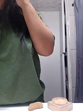 Snapshot of AriannaPena chatting on 11, 10, 2025 AriannaPena online show from 11, 10, 2025