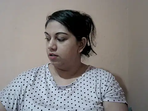bellachow10 online show from 23, 6, 2026