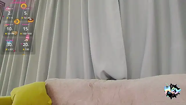 Snapshot of crystalmoon___ chatting on 19, 2, 2025 crystalmoon online show from 19, 2, 2025