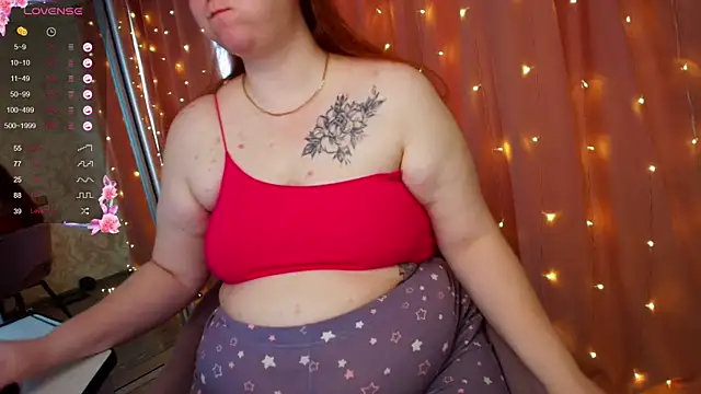 Snapshot of Mia_Bows chatting on 11, 7, 2026 Mia Bows online show from 11, 7, 2026