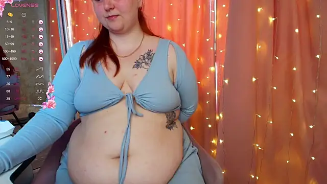 Snapshot of Mia_Bows chatting on 18, 7, 2026 Mia Bows online show from 18, 7, 2026
