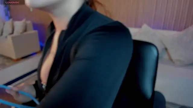 kimbrownn online show from 18, 9, 2025