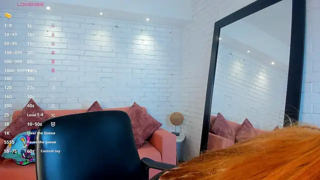 kimbrownn online show from 25, 10, 2025