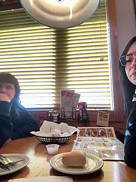 annablisss online show from 17, 3, 2025