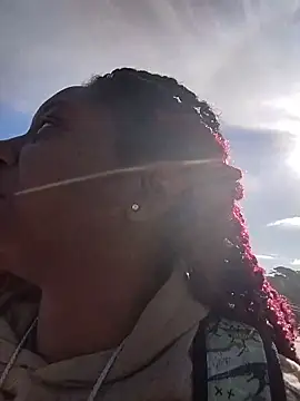 markquanna online show from 4, 11, 2025