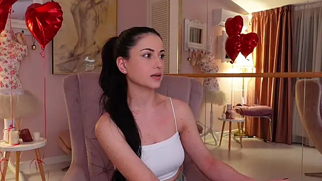 Snapshot of OliviaSirena chatting on 26, 2, 2026 OliviaSirena online show from 26, 2, 2026