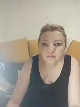 stefanyharper16 online show from 1, 3, 2025