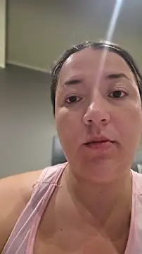 isabella rossse online show from 10, 4, 2026