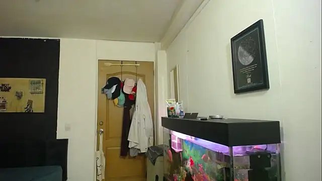 romeolovedark online show from 4, 3, 2025