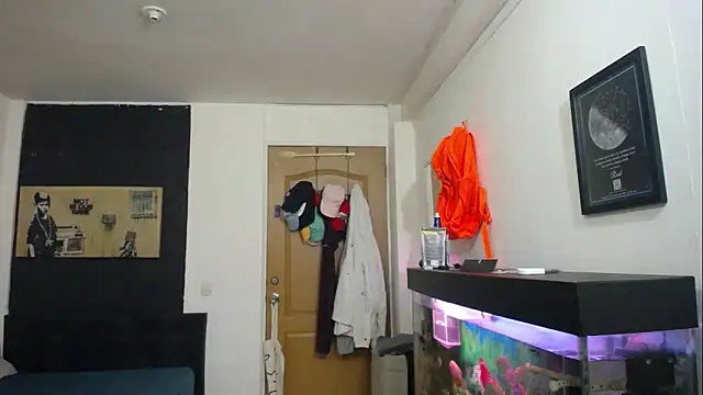 romeolovedark online show from 7, 3, 2025