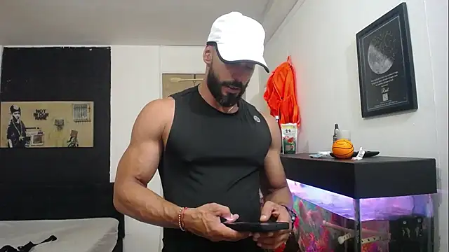 romeolovedark online show from 19, 3, 2025