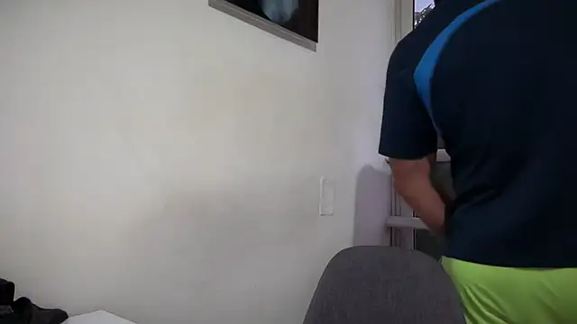 romeolovedark online show from 15, 2, 2026