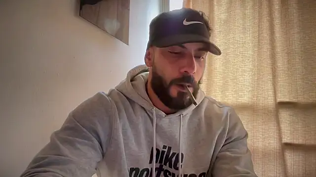 romeolovedark online show from 29, 3, 2026