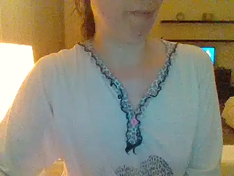 Snapshot of Moi_Lina chatting on 19, 6, 2026 Moi Lina online show from 19, 6, 2026