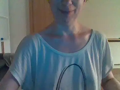 Snapshot of Moi_Lina chatting on 30, 7, 2026 Moi Lina online show from 30, 7, 2026